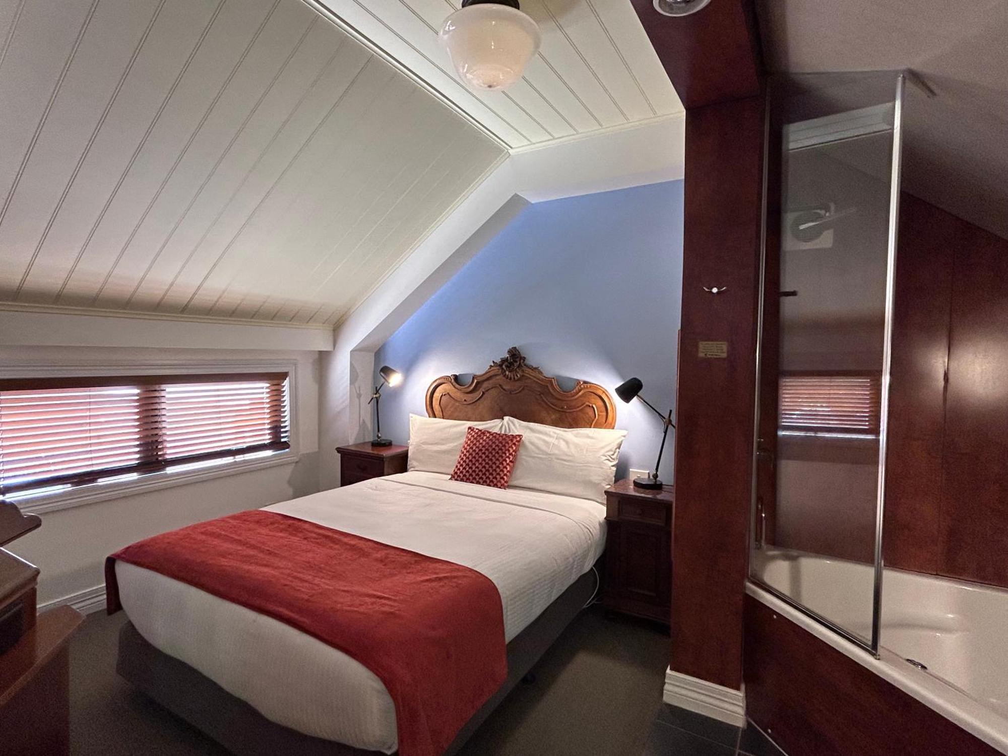 The Camperdown Mill Aparthotel Екстериор снимка
