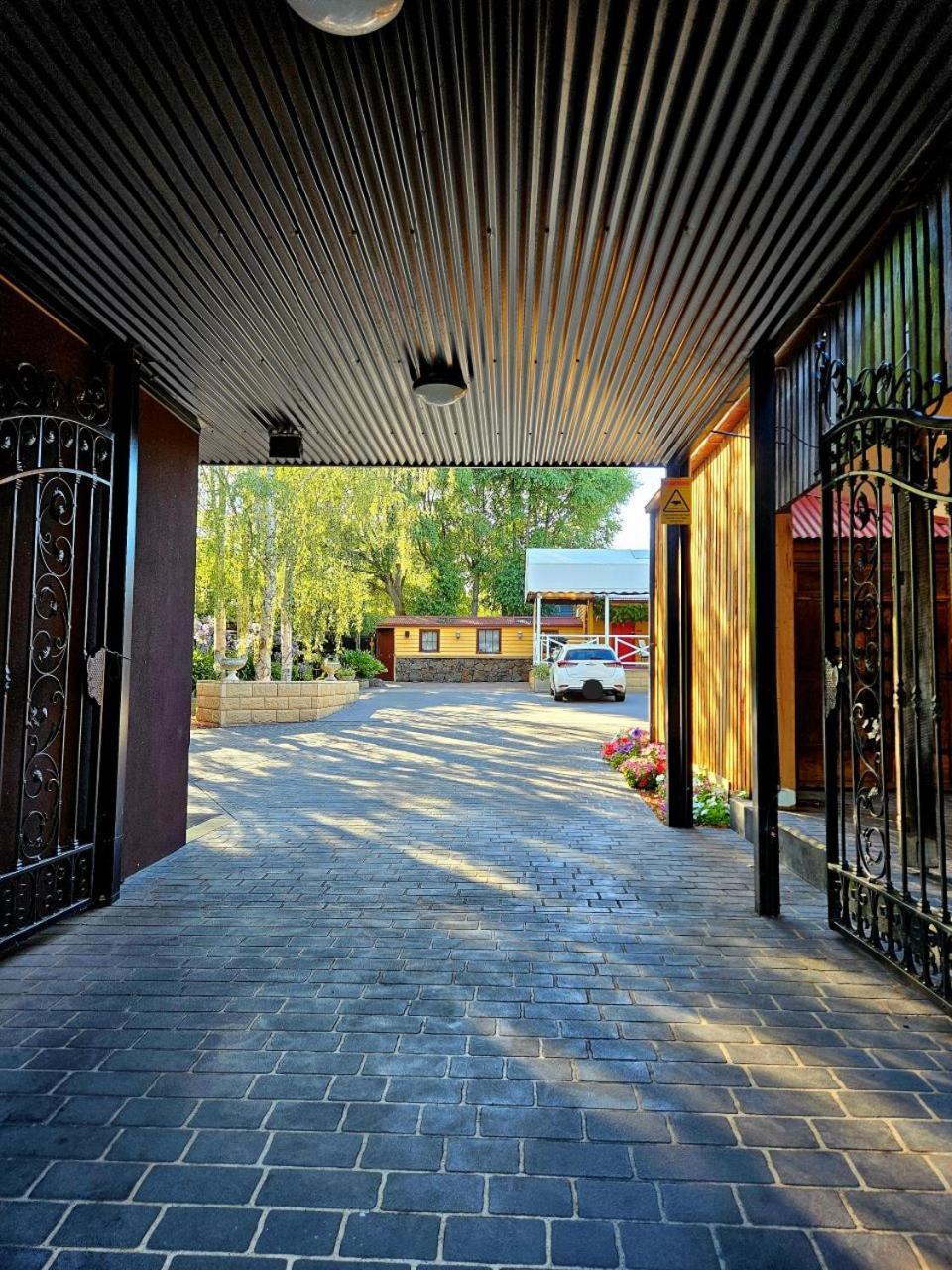 The Camperdown Mill Aparthotel Екстериор снимка