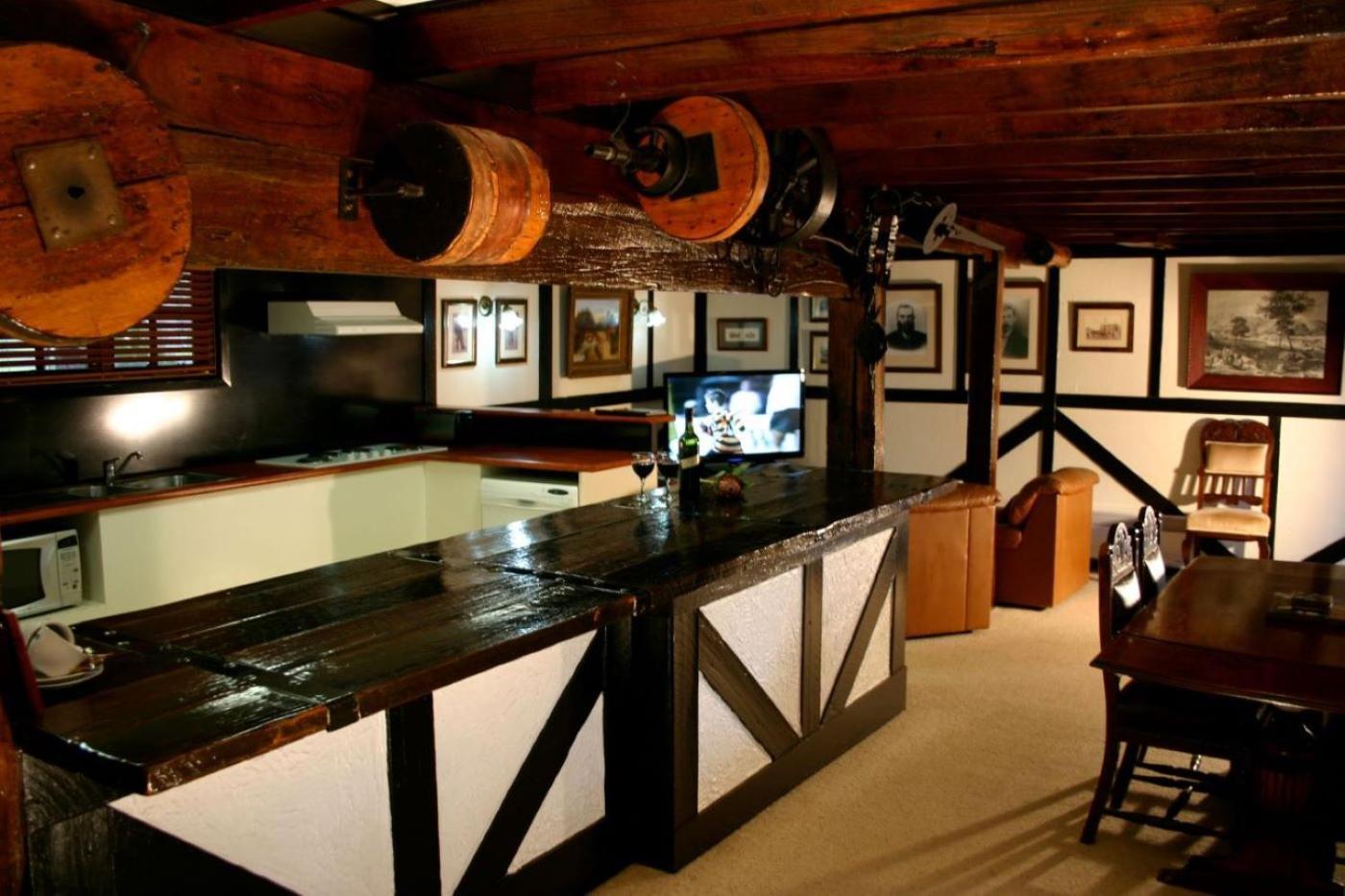 The Camperdown Mill Aparthotel Екстериор снимка