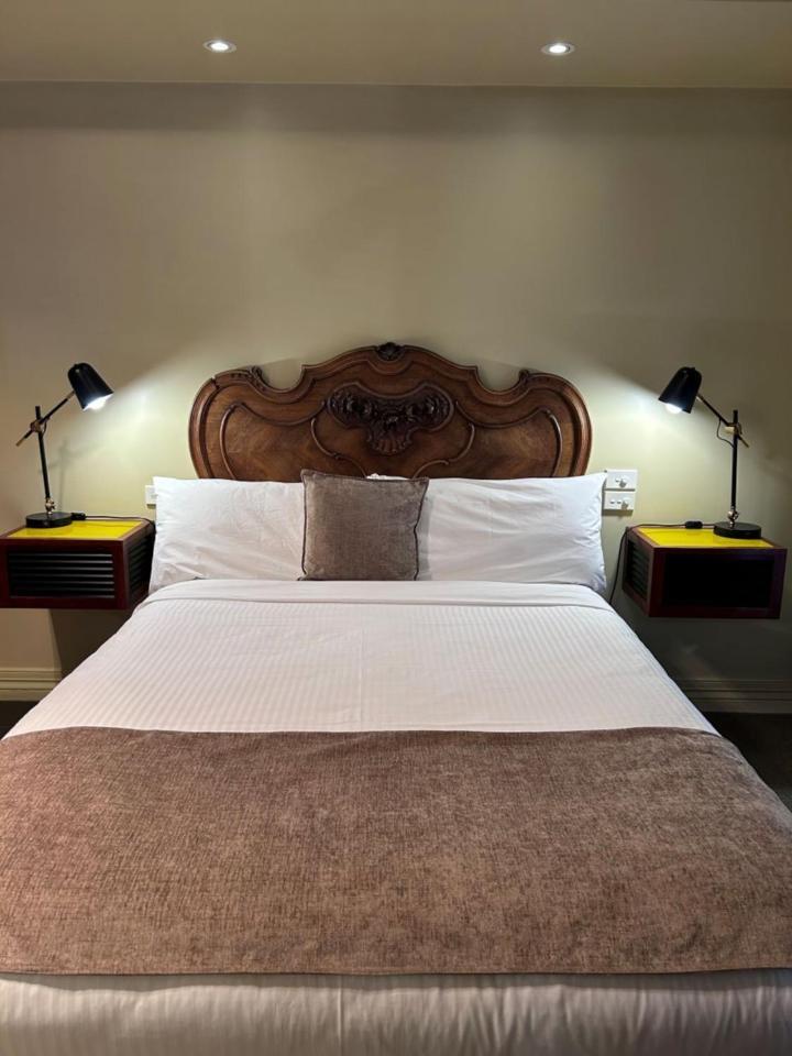 The Camperdown Mill Aparthotel Екстериор снимка